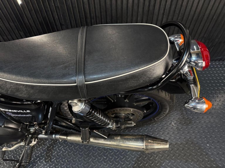2015 Triumph Bonneville Newchurch 865