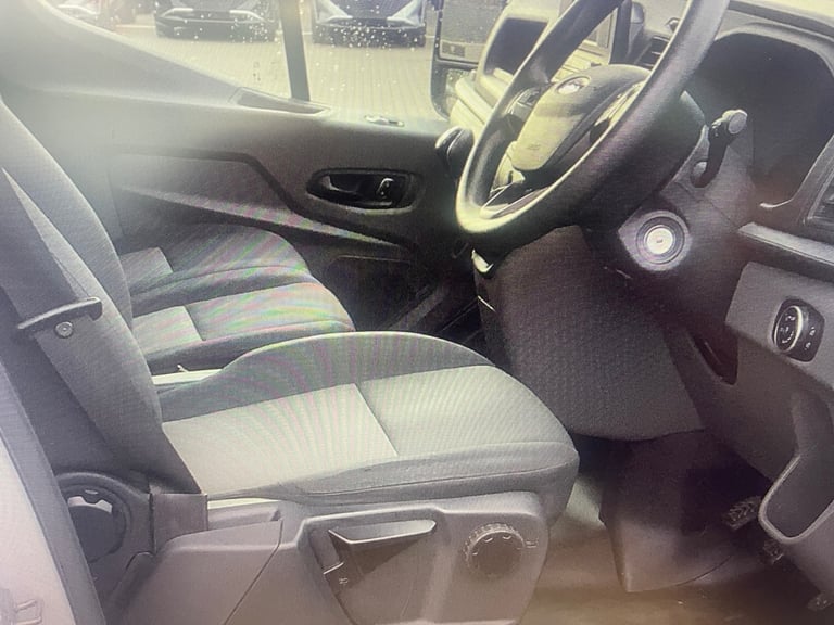 2021 Ford Transit 2.0 EcoBlue 130ps L3 LUTON TAIL-LIFT AIR-CON Luton Diesel Manual