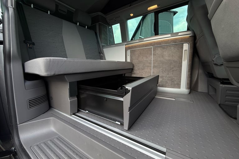 2022 Volkswagen California 2.0 TDI Ocean 204 4dr 4MOTION DSG-Diff Lock Camper Van DIESEL Automatic