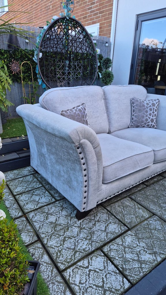 Two beautiful cream plush velvet 3-seater sofas
