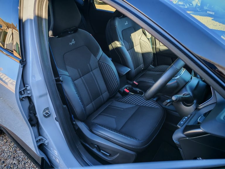 2025 Renault Captur 1.6 E-Tech Full Hybrid 145 Esprit Alpine 5dr Auto Hatchback Hybrid Automatic
