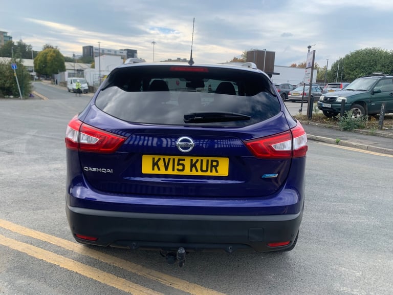 2015 Nissan Qashqai 1.5 dCi Tekna 5dr HATCHBACK Diesel Manual
