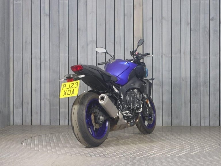 2023 23 YAMAHA MT-10