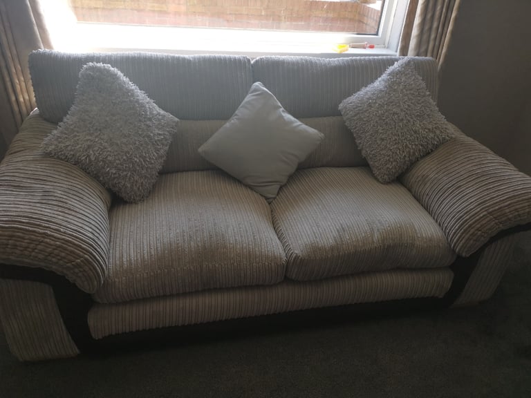 Dfs 3 and 2 seater sofas