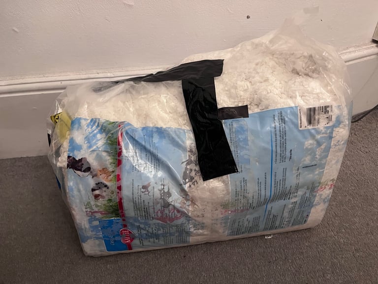 Free Kaytee Clean & Cosy Paper bedding