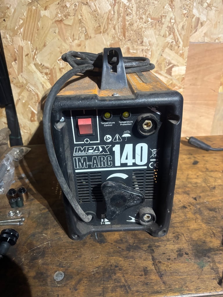 Impax IM ARC 140 welder 