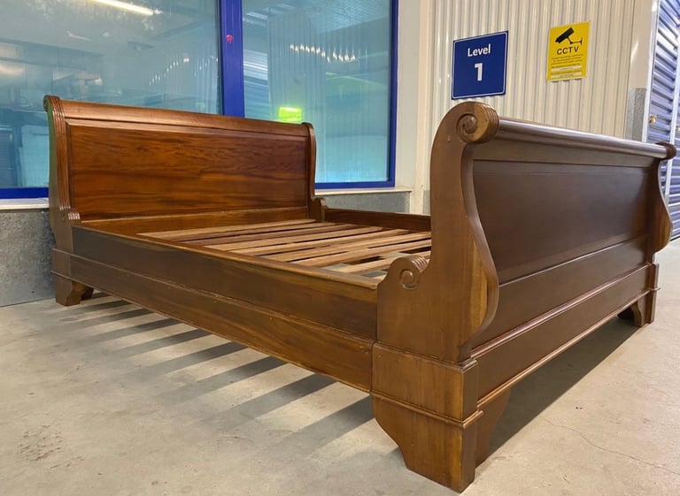 Solid Teak King Size Sleigh Bed