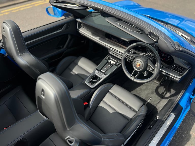 Porsche 911 3.0T 992 Carrera 4S PDK 4WD Euro 6 (s/s) 2dr