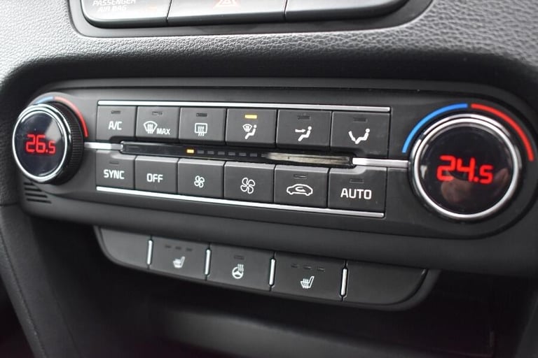  Kia XCeed 1.5 T-GDi 3 SUV 5dr Petrol Manual Euro 6 (s/s) (158 bhp) Petrol Manual