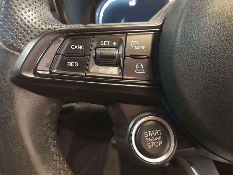 2022 Alfa Romeo Tonale 1.5 VGT MHEV Ti SUV 5dr HATCHBACK Petrol/Electric Hybrid Automatic