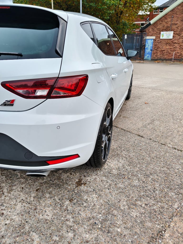 Seat, LEON, cupra 290, Hatchback, 2016, Manual, 1984 (cc), 5 doors