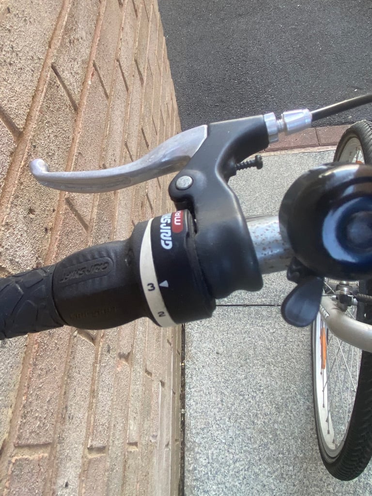 Ladies Giant Cypress bike 