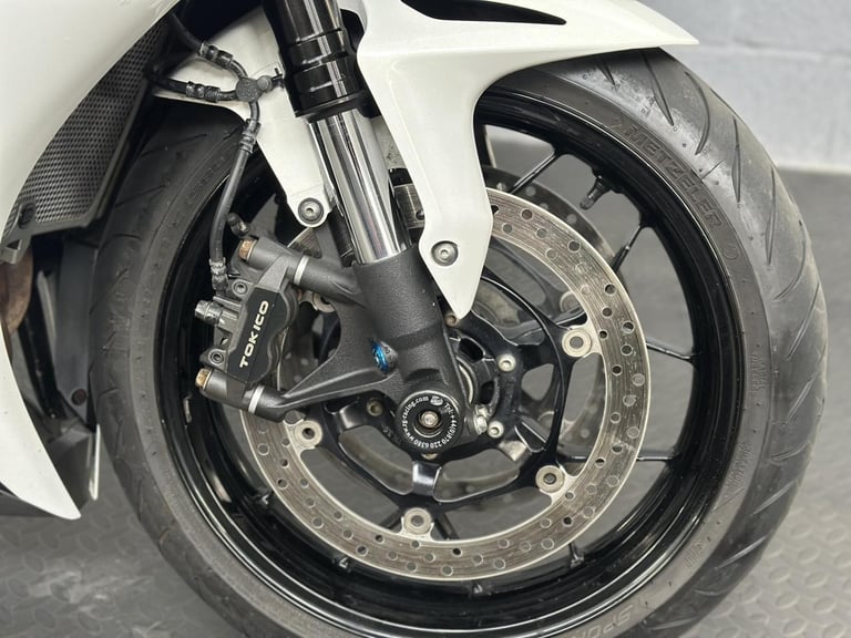 2013 Honda CBR1000RR Fireblade 1000 Super Sports Petrol Manual (178 ps)
