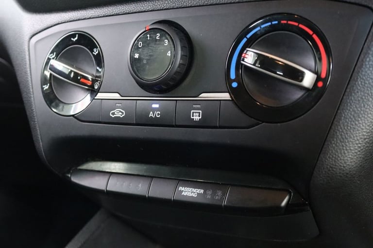 2018 Hyundai i20 1.2 S Air Hatchback 5dr Petrol Manual Euro 6 (75 ps) Hatchback Petrol Manual