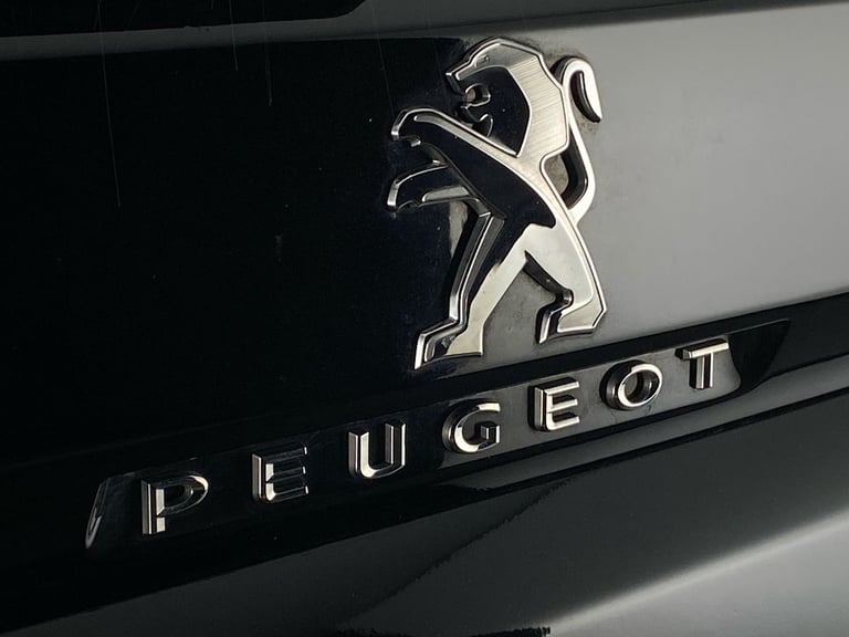 2023 Peugeot 5008 1.5 BlueHDi Allure 5dr EAT8 Crossover/SUV DIESEL Automatic
