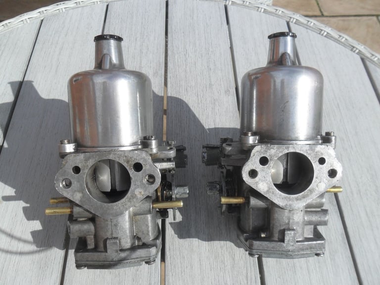 Twin Carbs
