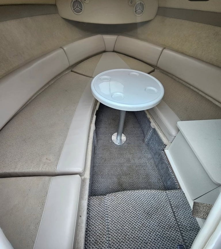 Maxum 2400sc3 cuddy cabin sports boat speedboat 