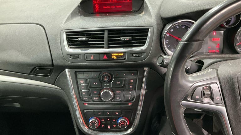 2015 Vauxhall Mokka 1.6i Exclusiv 2WD Euro 6 (s/s) 5dr HATCHBACK Petrol Manual