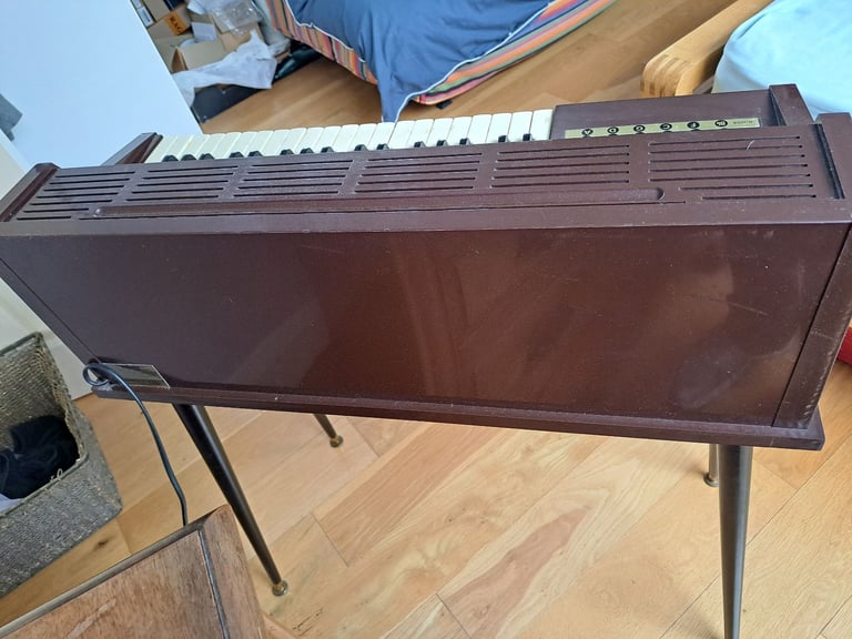 Vintage Rosedale 1222 Electric Chord Organ 