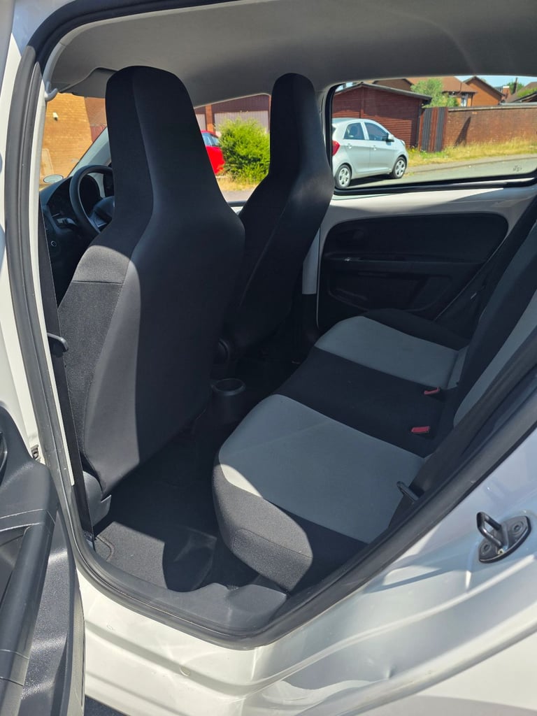 Skoda, CITIGO, Hatchback, 2013, Manual, 999 (cc), 5 doors