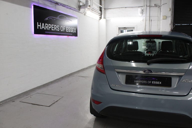  Ford Fiesta 1.25 Zetec 5dr Petrol Manual