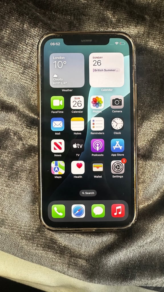iPhone 12 
