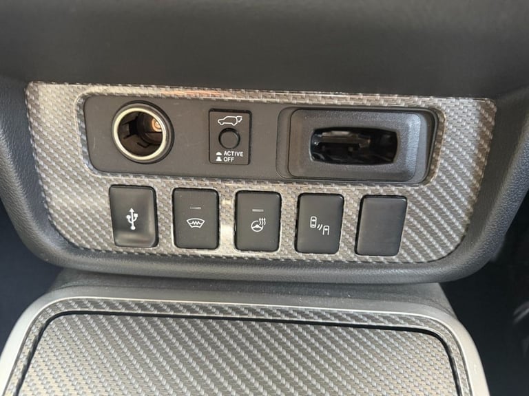2019 69 MITSUBISHI OUTLANDER 2.4H TWINMOTOR 13.8KWH 4H SUV 5DR PETROL PLUG-IN HY