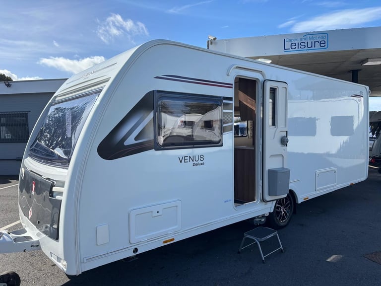 image for 2019 VENUS 570-4, LIGHT WEIGHT FIXED BED, ONE OWNER, MOVER, ............NOW SOLD