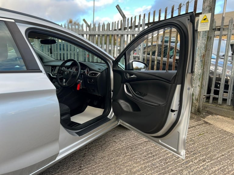 2016 Vauxhall Astra 1.6 CDTi ecoFLEX Design Sports Tourer Euro 6 (s/s) 5dr ESTATE Diesel Manual