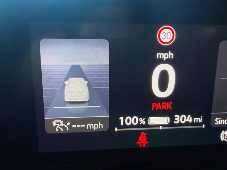 2021 71 REG VOLKSWAGEN ID4 - 77 kWh - LIFE PRO PERFORMANCE - ELECTRIC - 1 OWNER