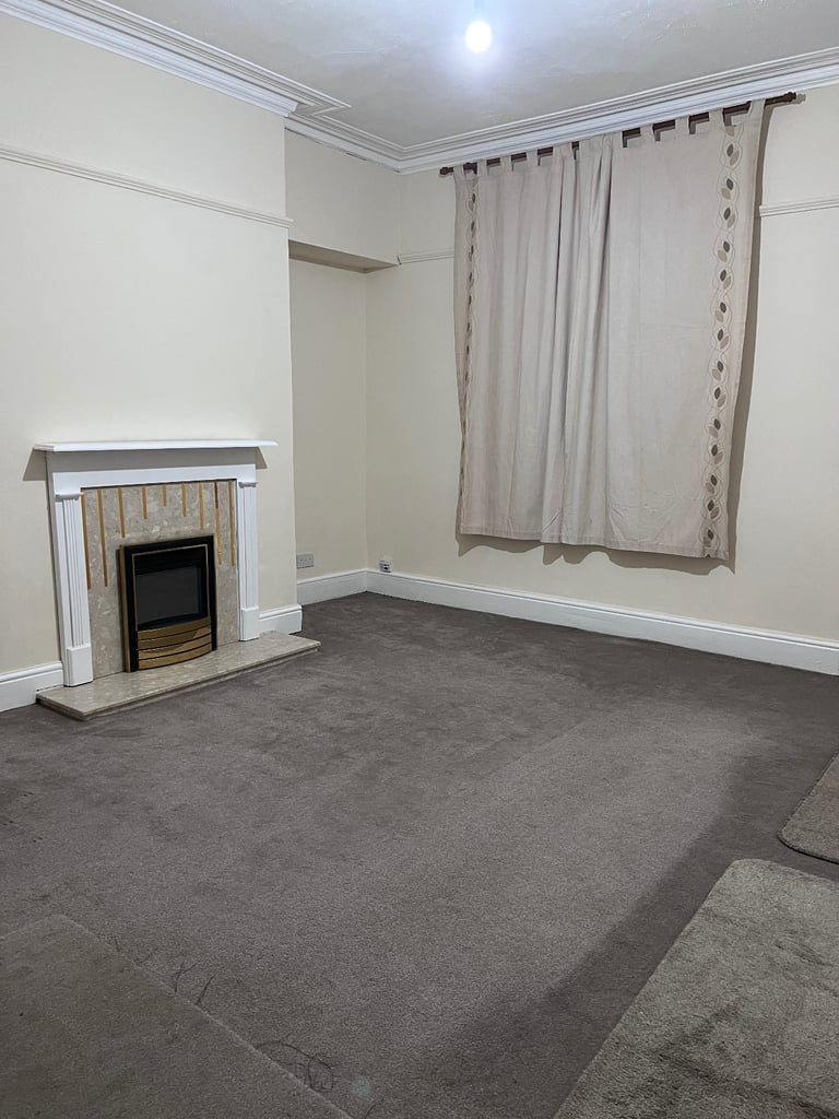 2 BED HOUSE TO LET BD5 AREA