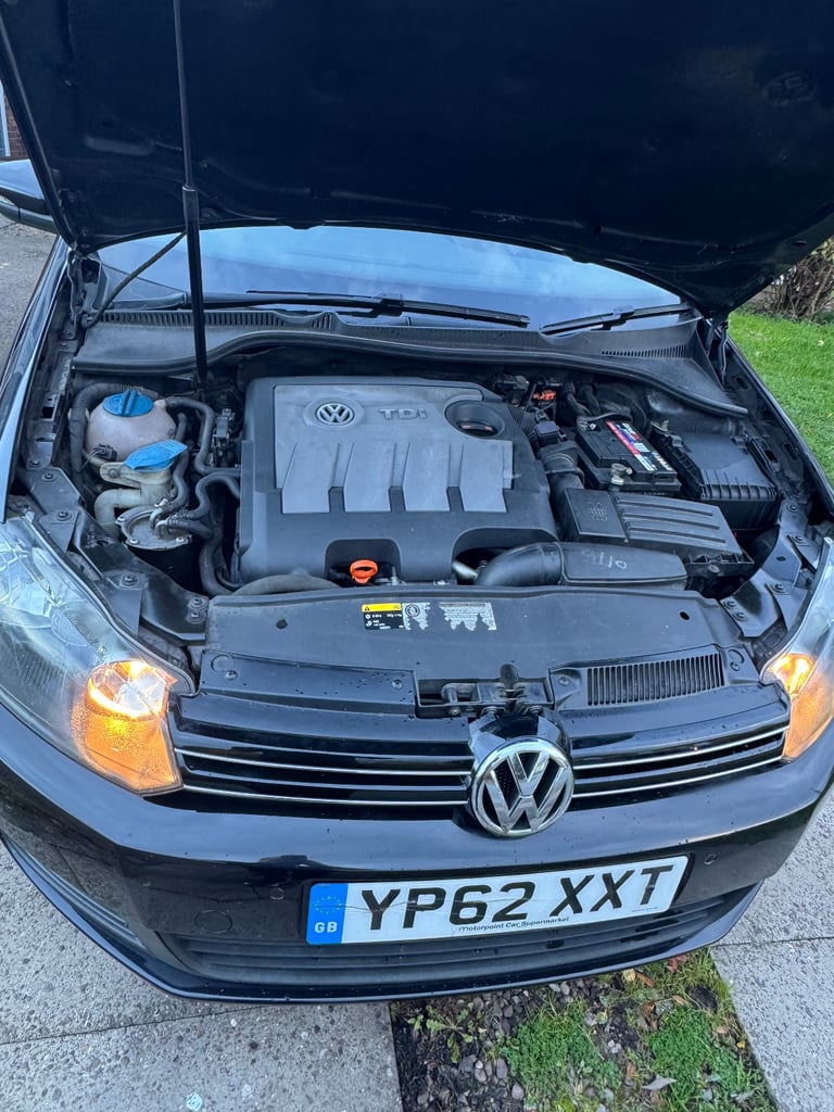 Volkswagen, GOLF, Hatchback, 2012, Semi-Auto, 1598 (cc), 5 doors