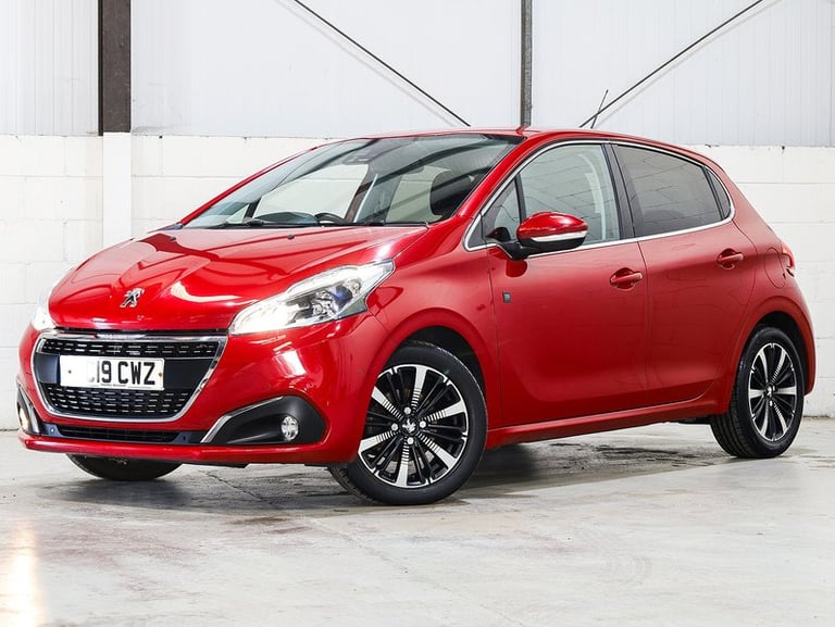 2019 Peugeot 208 1.2 PureTech 82 Tech Edition 5dr [Start Stop] HATCHBACK PETROL Manual