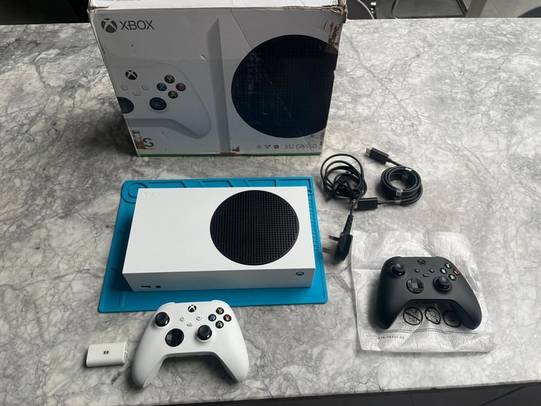 Xbox one with 2 controllers for best sale sale