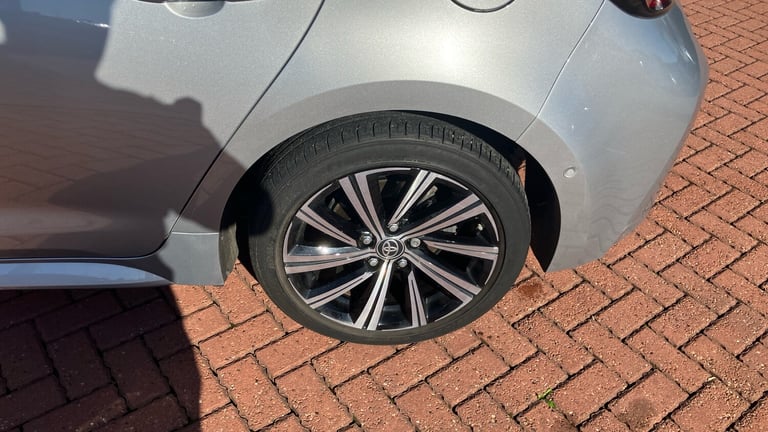 2022 Toyota Corolla 1.8 VVT-i Hybrid Design 5dr CVT Hybrid Hatchback Hatchback Hybrid Automatic