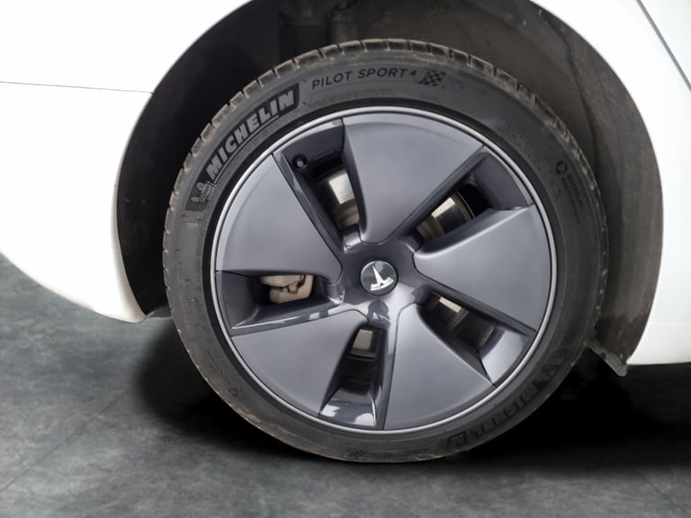 2022 Tesla Model 3 (Dual Motor) Long Range Saloon 4dr Electric Auto 4WDE (346 ps) - AUTO PARK  Sa...