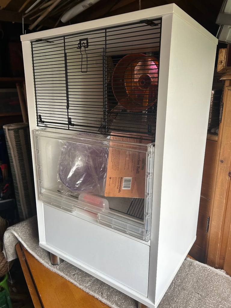 Omlet Small Animal Hutch
