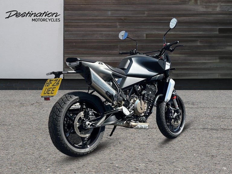 2024 Husqvarna Street SVARTPILEN 801 Petrol black 6 Speed