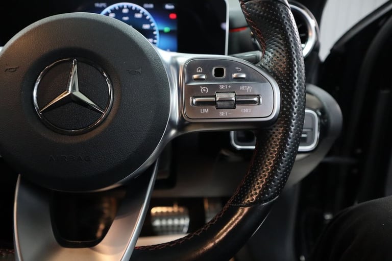 2020 19 MERCEDES-BENZ A-CLASS 1.3 A200 AMG LINE (EXECUTIVE) HATCHBACK 5DR PETROL