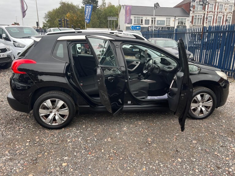 PEUGEOT 2008 1.2 PureTech Active 2015