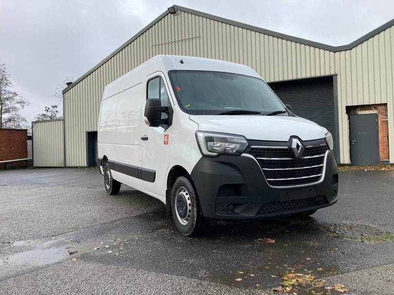 £95 + Vat Per Week - NEW RENAULT MASTER VAN 3.5T RED EDITION MWB 3T5 L2 H2 