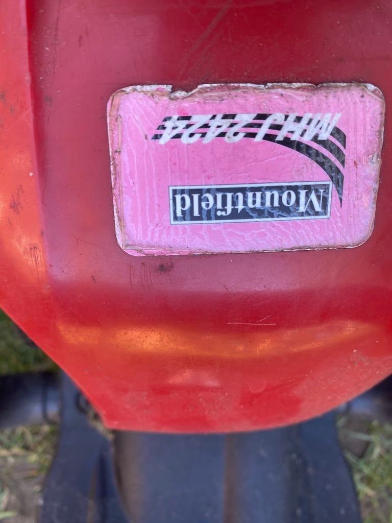 Hedge trimmer 
