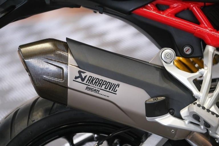 Ducati Multistrada V4 S Sport Includes Panniers