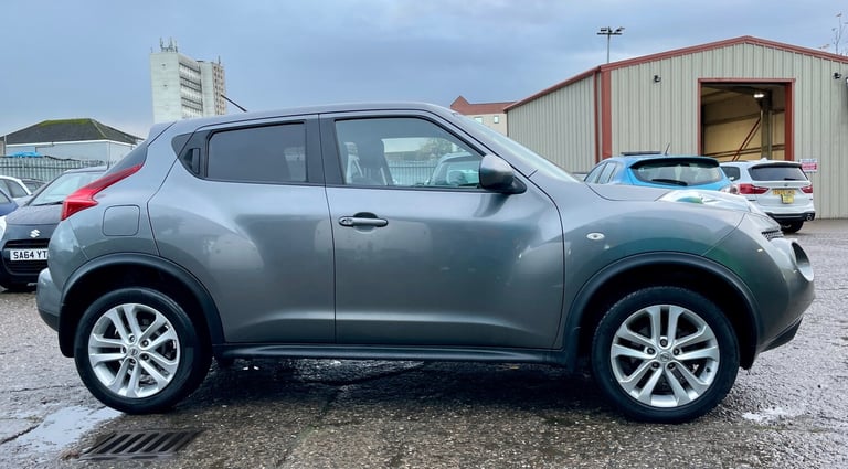 2011 Nissan Juke 1.6 Acenta 5dr [Premium Pack] HATCHBACK Petrol Manual