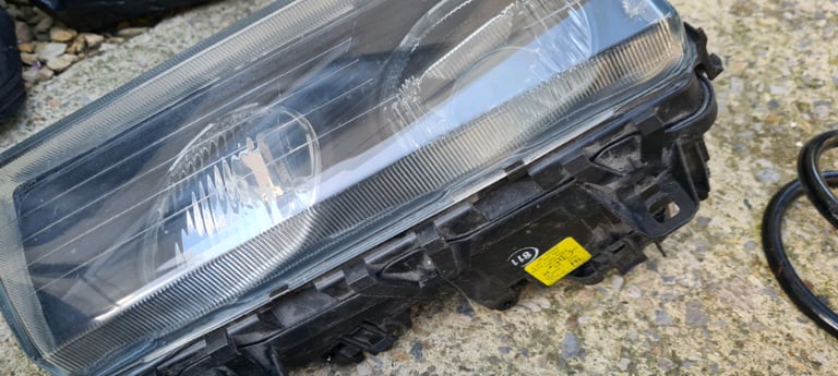 Job lot used car parts headlights wing mirrors 