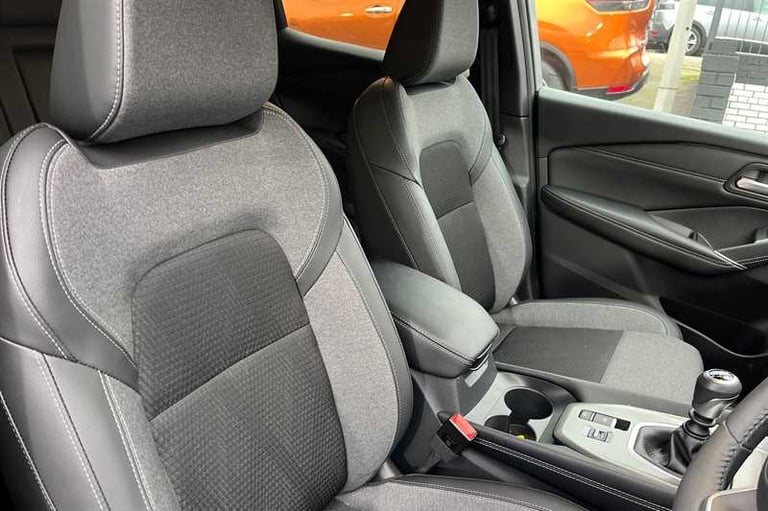 2024 Nissan Qashqai 1.3 DIG-T MH N-CONNECTA [GLASS ROOF] 5DR Hatchback Petrol Manual