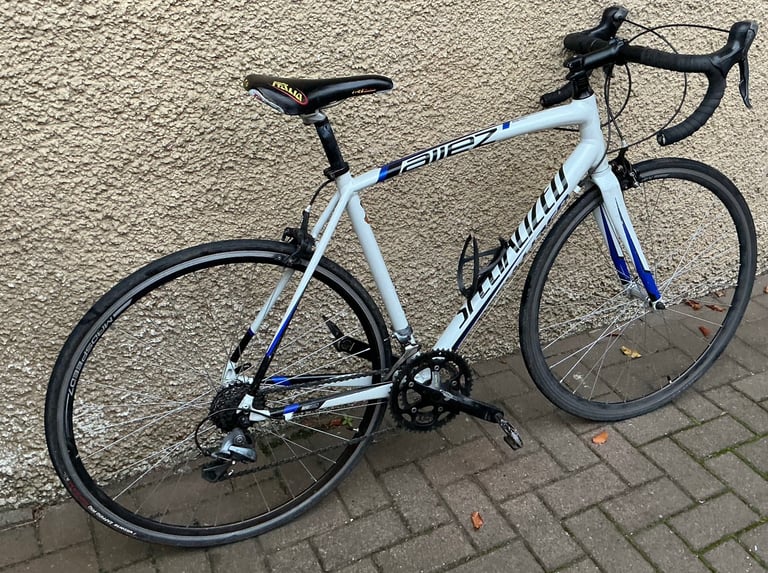 Bike/Bicycle.GENTS SPECIALIZED “ ALLEZ “ LARGE LIGHTWEIGHT FRAME ROAD BIKE