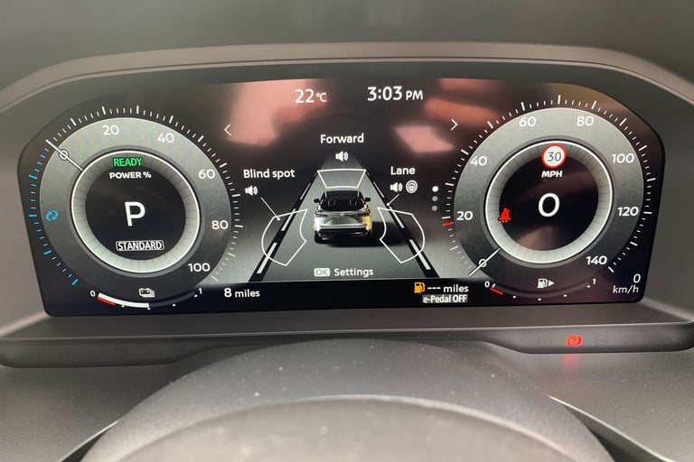 2025 Nissan Qashqai 1.5 E-Power N-Connecta [Glass Roof] 5dr Auto Hatchback Hybrid Automatic