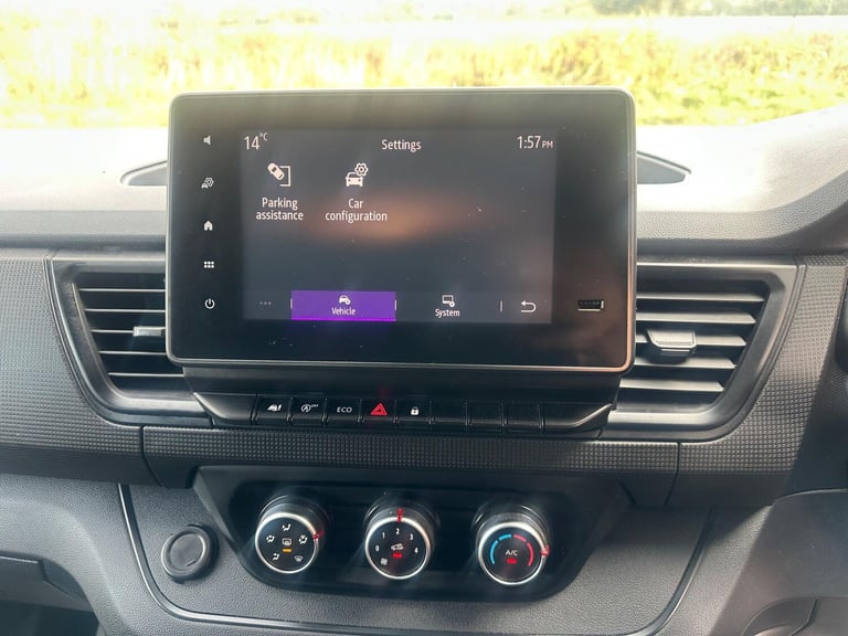 2022 Renault Trafic 2.0 dCi Blue SL28 Business+ L1 H1 Euro 6 (s/s) 5dr PANEL VAN Diesel Manual