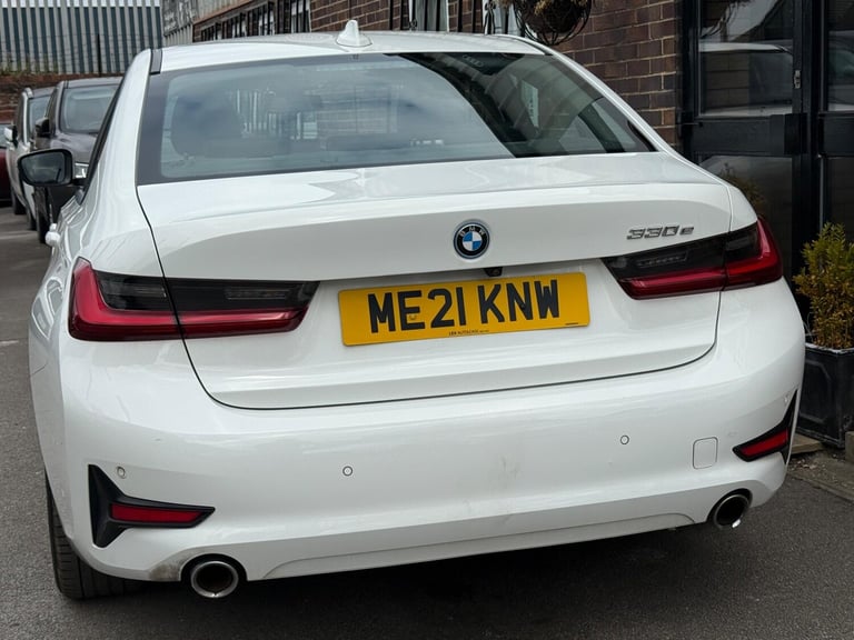 2021 BMW 3 Series 2.0 330e 12kWh SE Pro Auto Euro 6 (s/s) 4dr SALOON Petrol/Electric Hybrid Autom...
